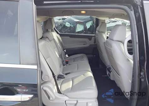 2022 Honda Odyssey Touring z USA, uszkodzony, nr VIN 5FNRL6H8XNB005937